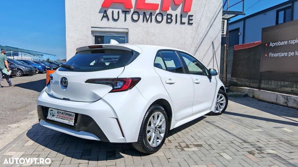 Toyota Corolla 1.8 HSD Dynamic - 10