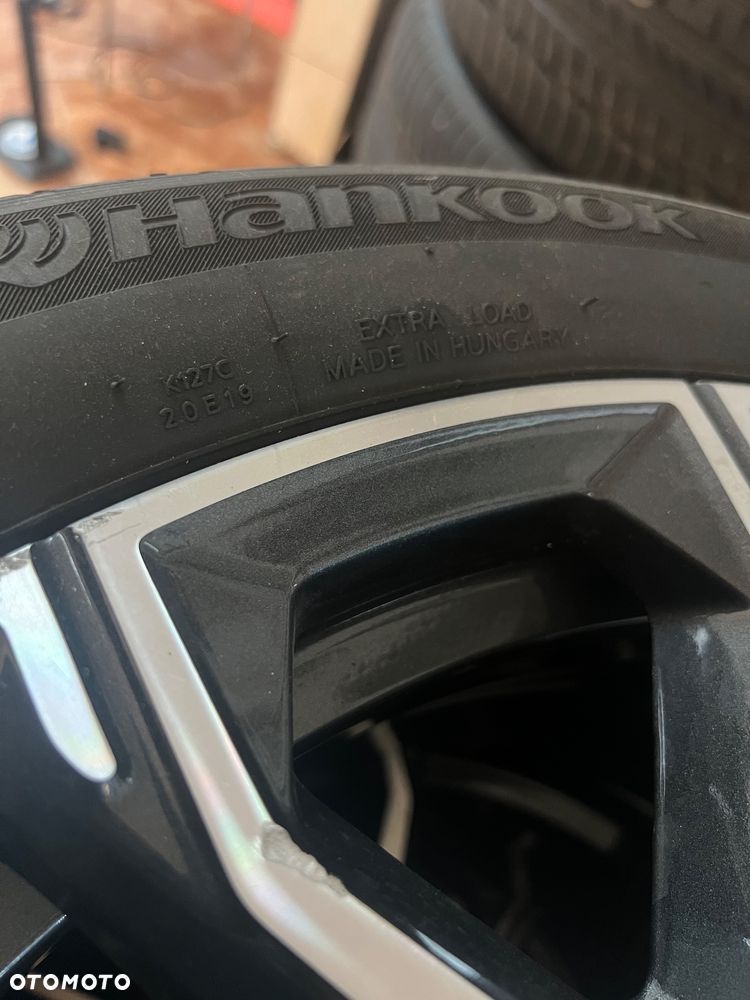 Komplet opon Hankook Ventus S1 evo3 SUV HRS RunFlat 275/40 R21 + 315/35 R21 DOT 3523 - 5
