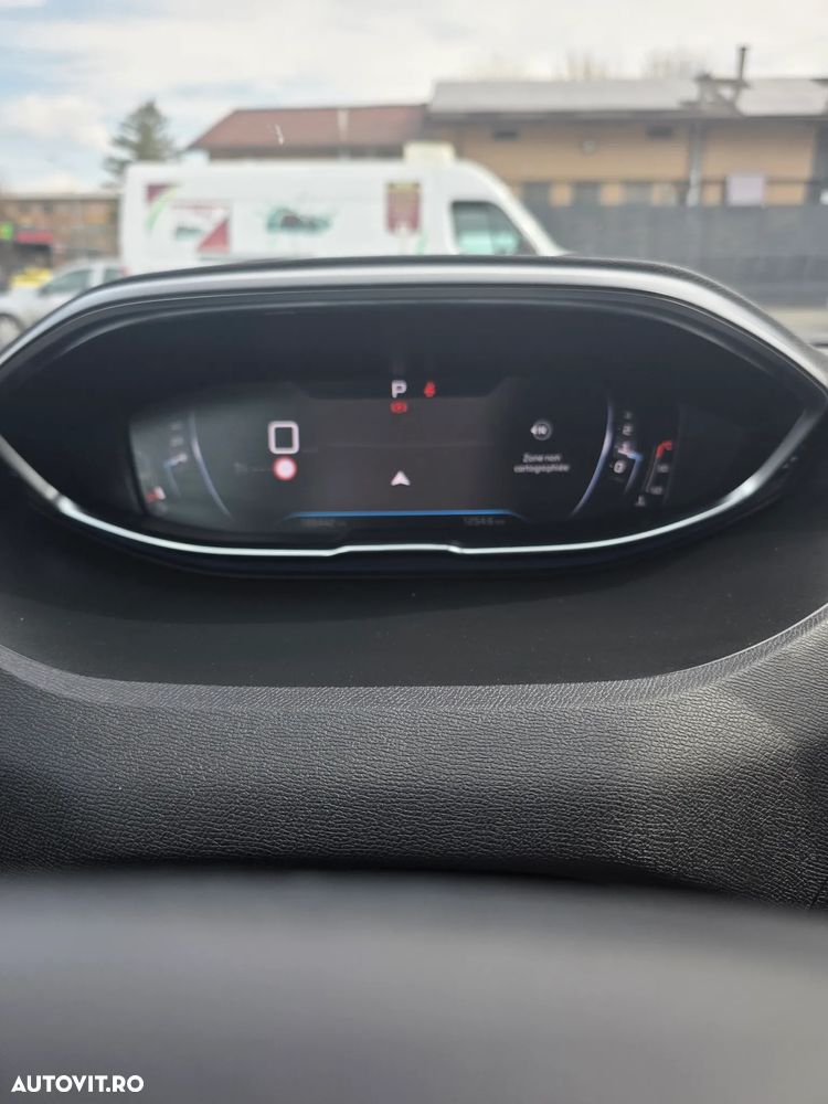 Peugeot 3008 BlueHDi 130 Stop & Start EAT8 Active Business-Paket - 12