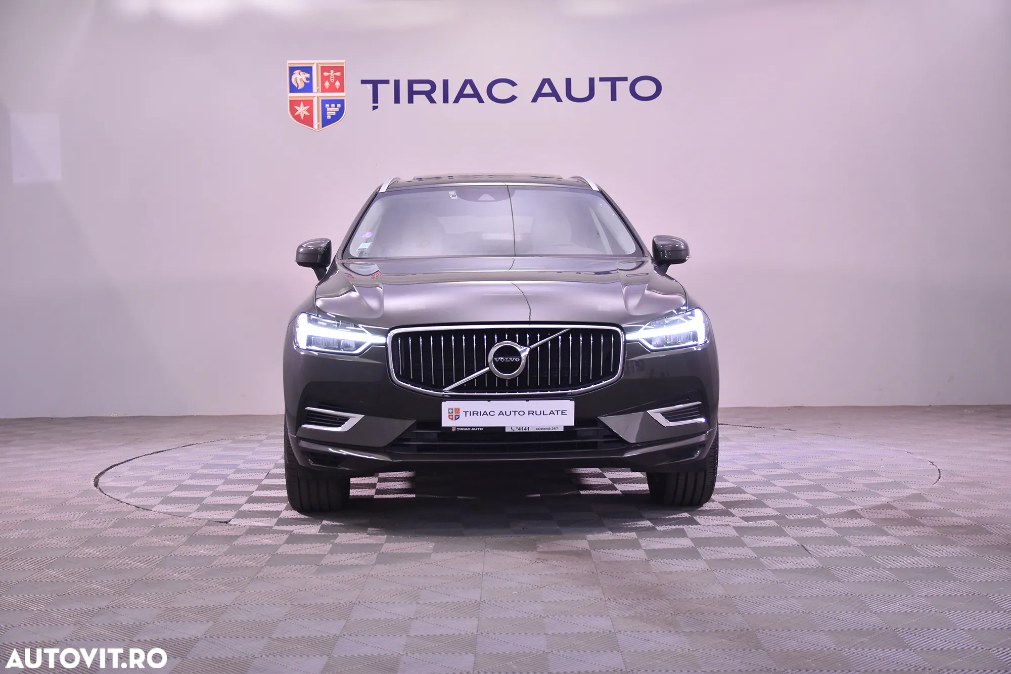 Volvo XC 60 Recharge T8 Twin Engine eAWD Inscription - 8