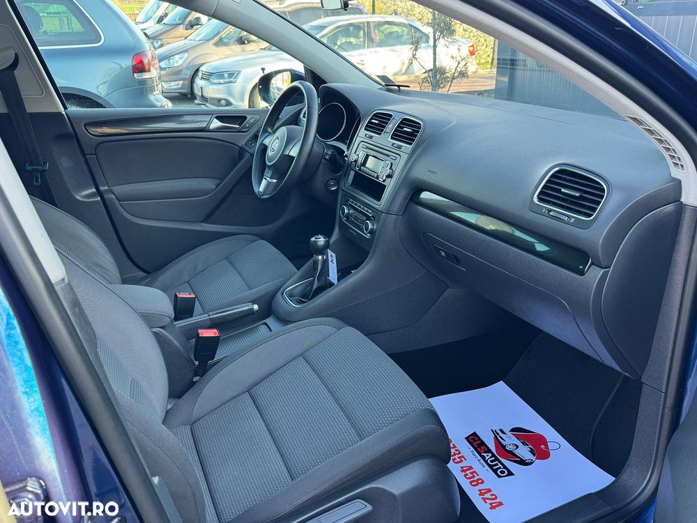 Volkswagen Golf - 17