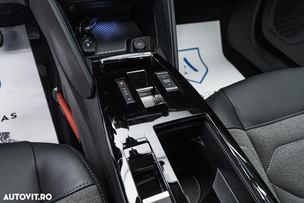 Citroën C4 PureTech 130 Stop&Start EAT8 PLUS - 21