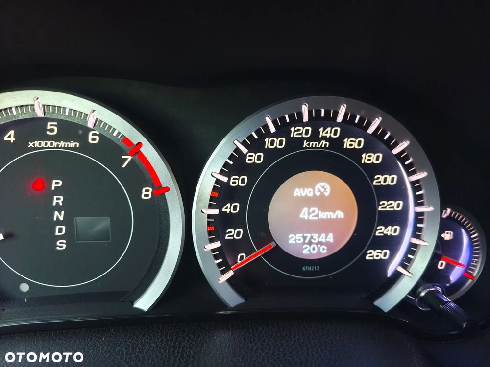 Honda Accord 2.0 Lifestyle - 18
