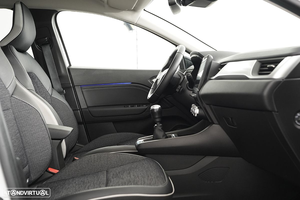 Renault Captur 1.0 TCe Techno Bi-Fuel - 22