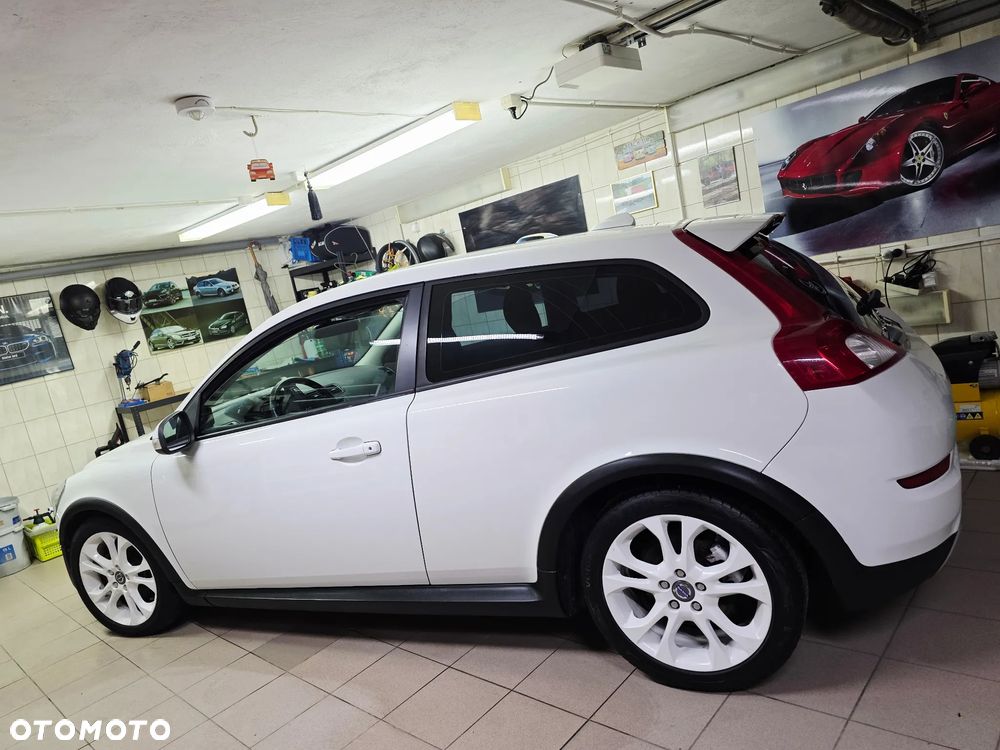 Volvo C30 1.6D DRIVe R-Design Start-Stop - 31