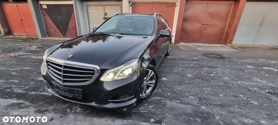Mercedes-Benz Klasa E 350 BlueTEC 4Matic 7G-TRONIC Elegance - 4