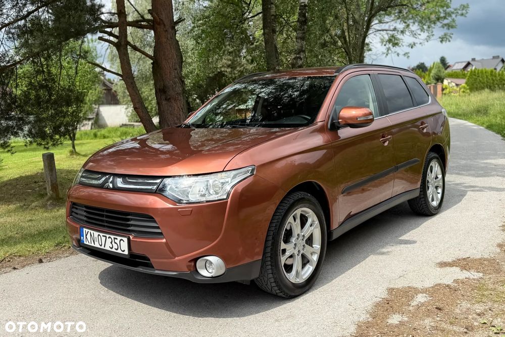 Mitsubishi Outlander 2.0 Intense + - 2