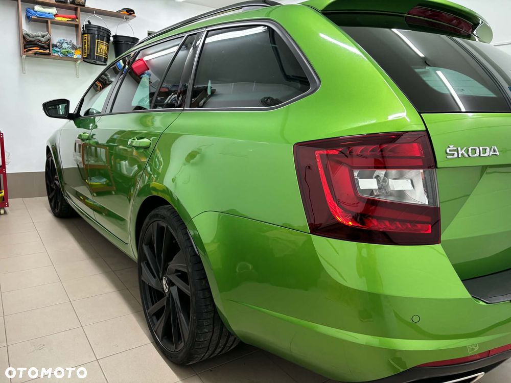 Skoda Octavia 2.0 TSI RS 230 - 30