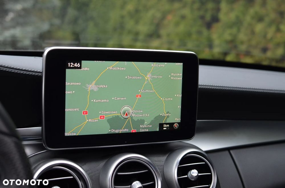 Mercedes-Benz Klasa C AMG 43 4Matic 9G-TRONIC - 16