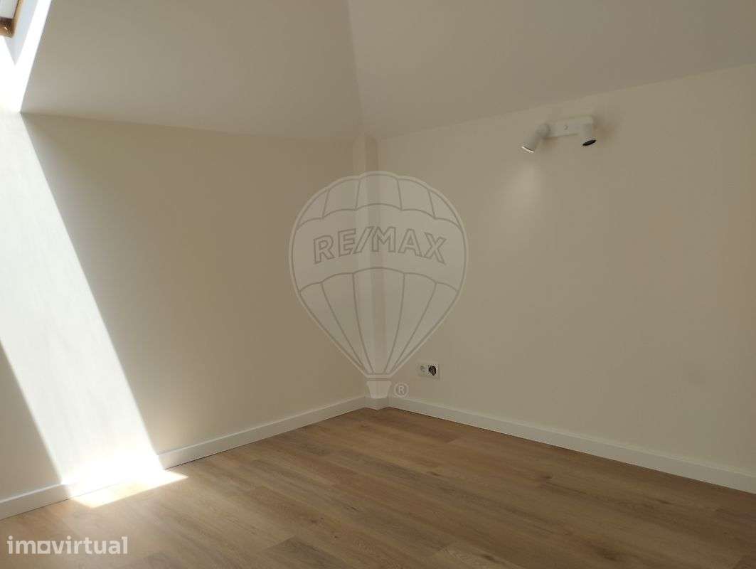 Apartamento T2 para arrendamento - Grande imagem: 4/19