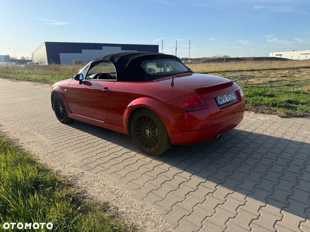 Audi TT Roadster 1.8T - 11
