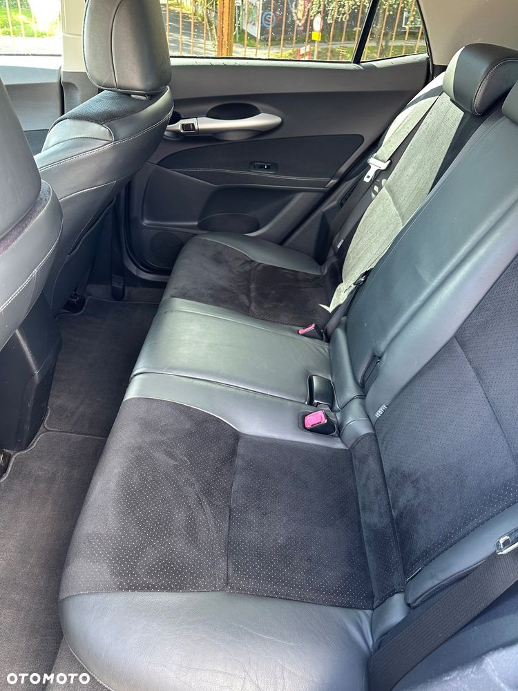 Toyota Auris 1.8 HSD Luna - 15