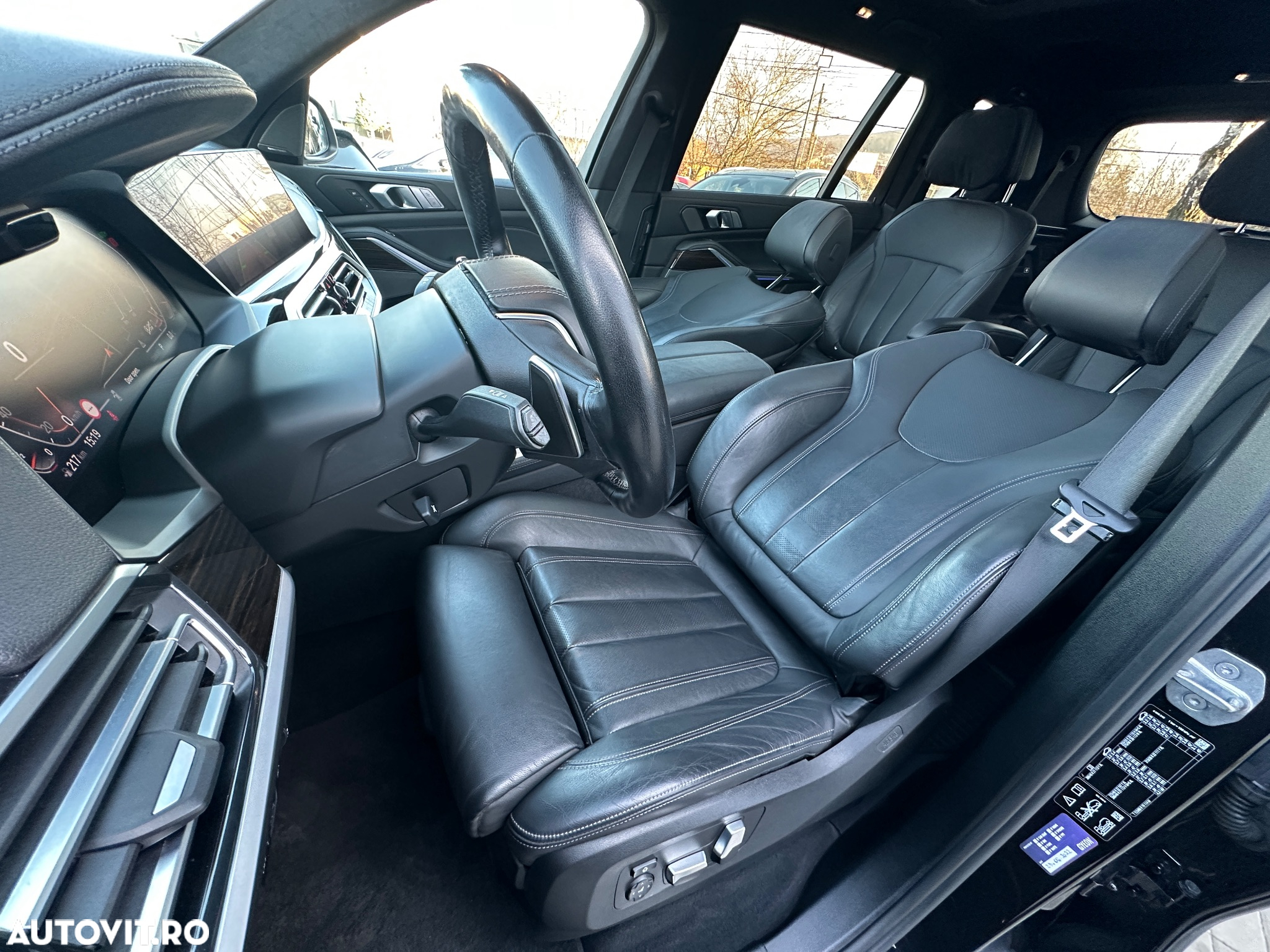BMW X7 xDrive40i - 24