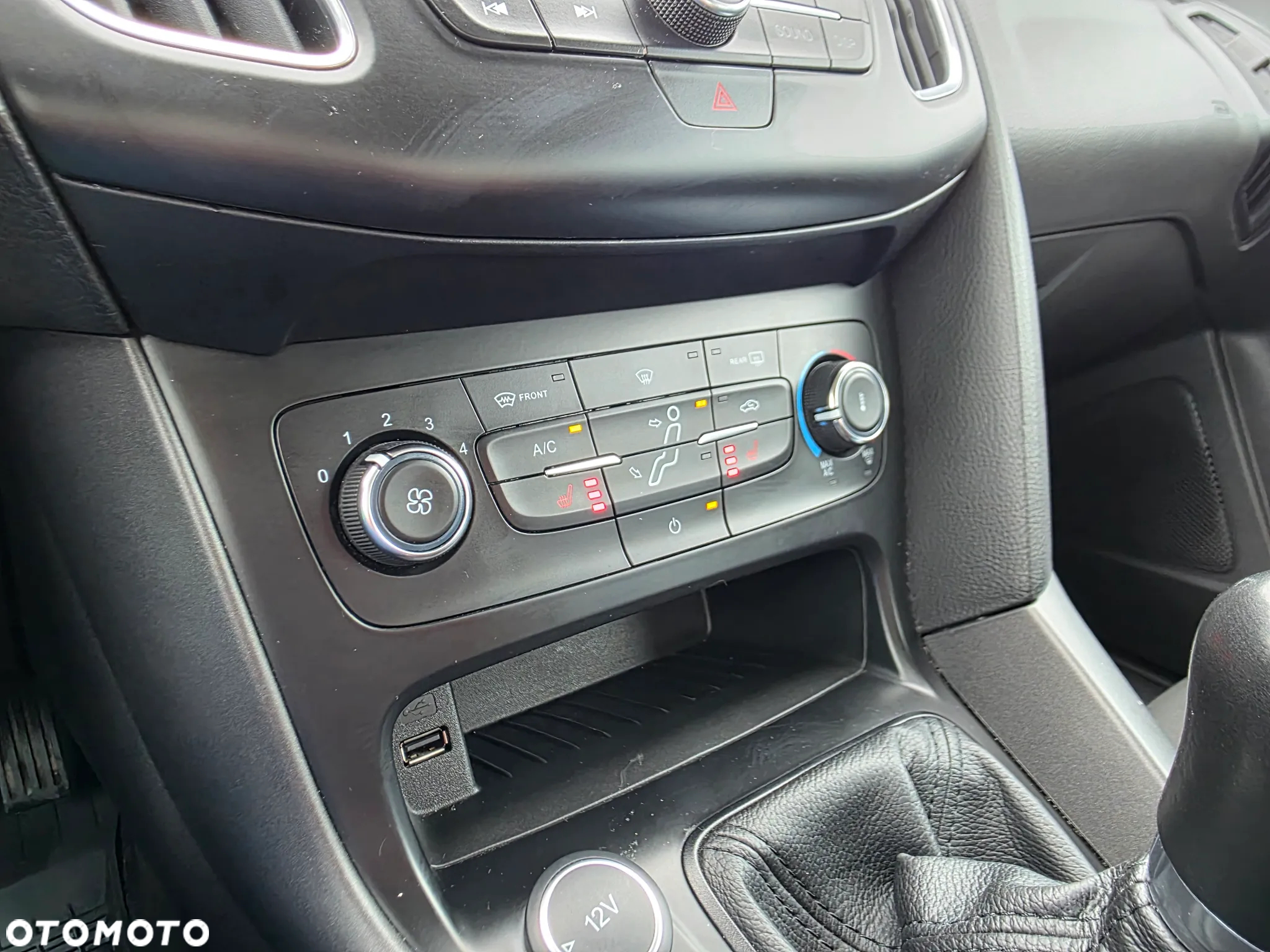 Ford Focus - 14