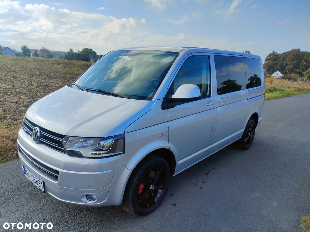 Volkswagen Multivan - 10