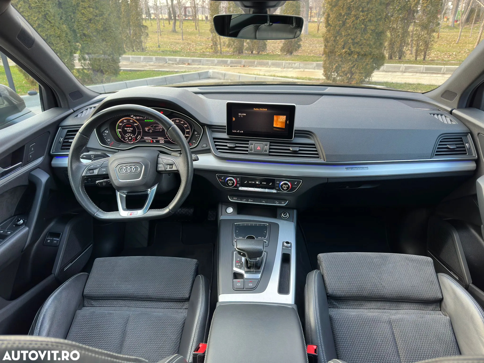 Audi Q5 50 TFSI e quattro S tronic sport - 5