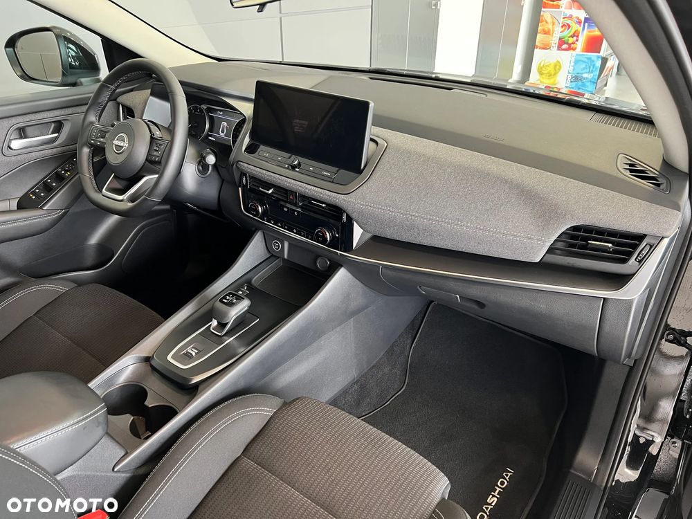 Nissan Qashqai - 16