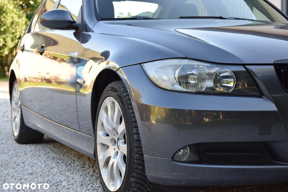 BMW Seria 3 - 10