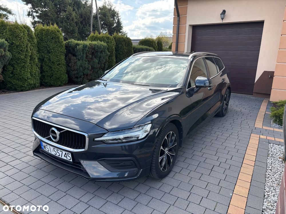 Volvo V60 D3 SCR Momentum - 1
