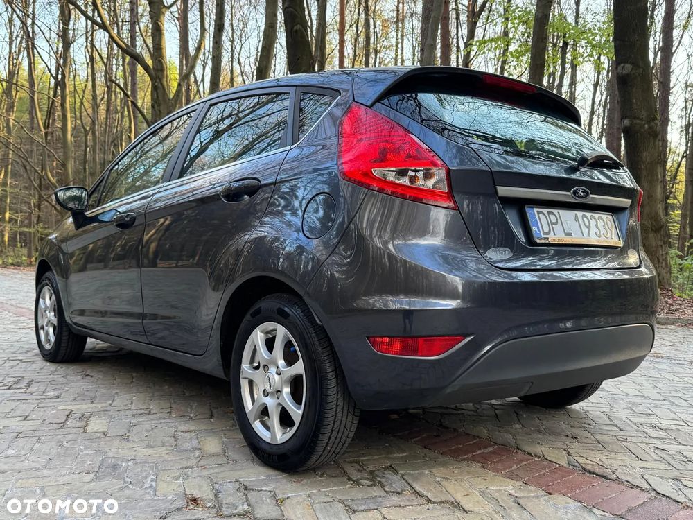 Ford Fiesta 1.6 Titanium - 13
