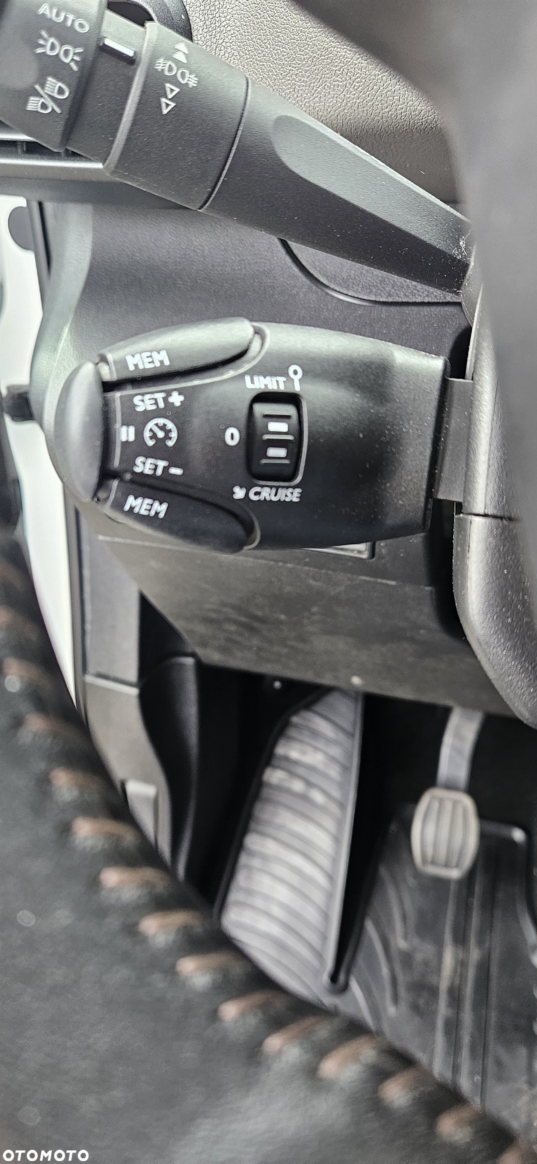 Peugeot Rifter 1.5 BlueHDI Active - 21