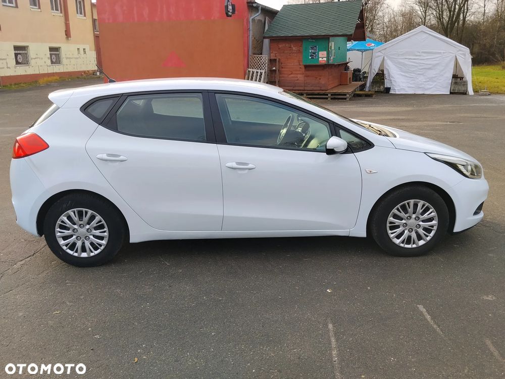 Kia Ceed - 18