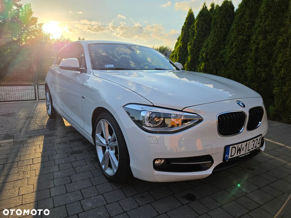 BMW Seria 1 118i Sport Line - 2
