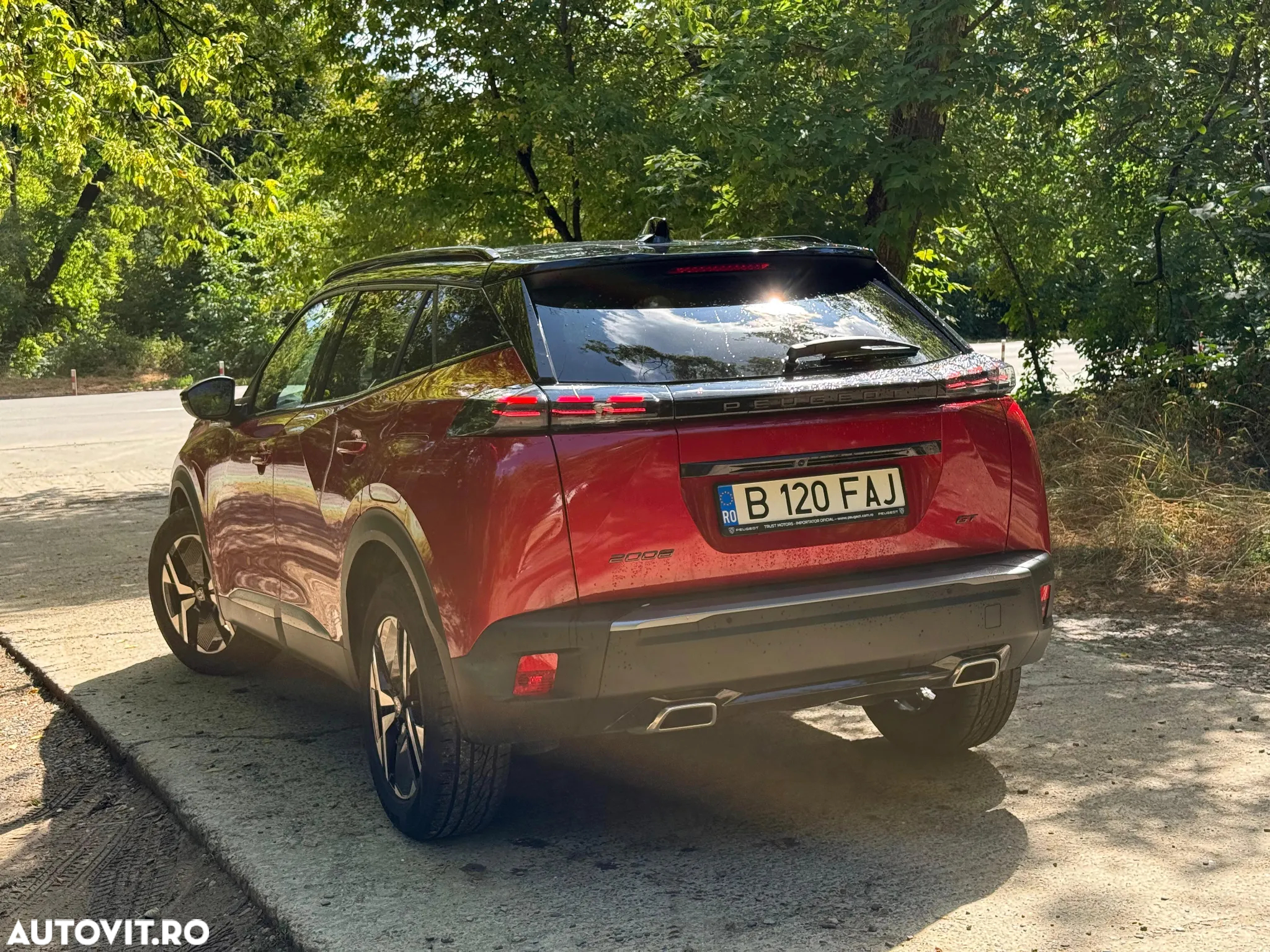 Peugeot 2008 1.2 PureTech EAT8 STT GT - 7