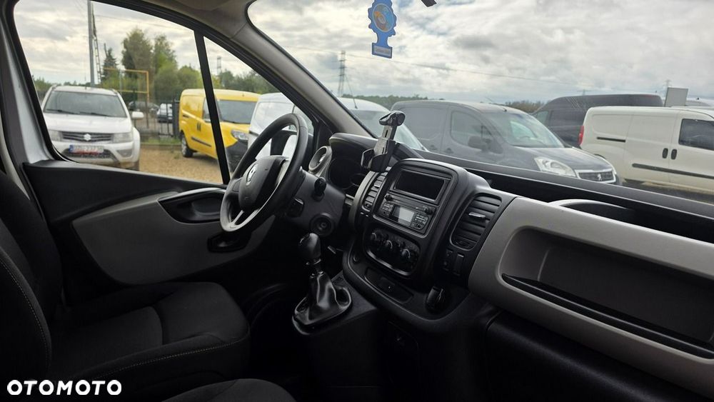 Renault Trafic - 14