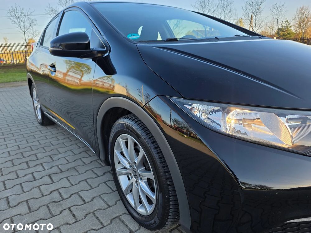 Honda Civic 1.8 i-VTEC Executive - 10