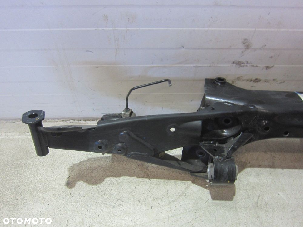 BMW X1 F48 B46 F40 F45 BELKA ZAWIESZENIA TYLNEGO WÓZEK SANKI 33316862558 - 3