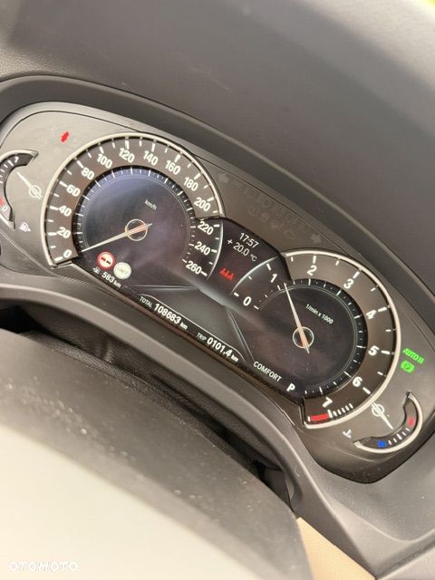 BMW X3 xDrive20i xLine - 12