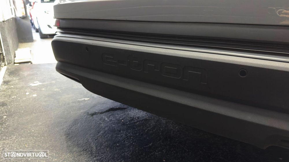 Audi Q4 e-tron 40 82 kWH - 19
