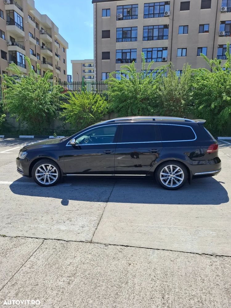 VOLKSWAGEN Passat 2011