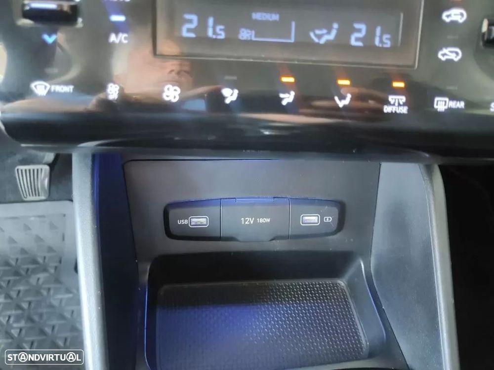 Hyundai Tucson 1.6 CRDi Premium - 27