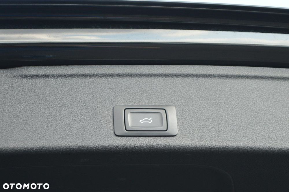 Audi A4 Allroad - 36