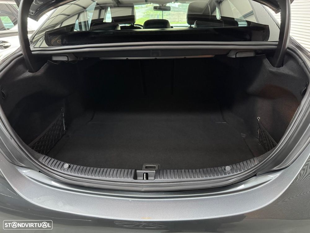 Mercedes-Benz C 220 d AMG Line - 21