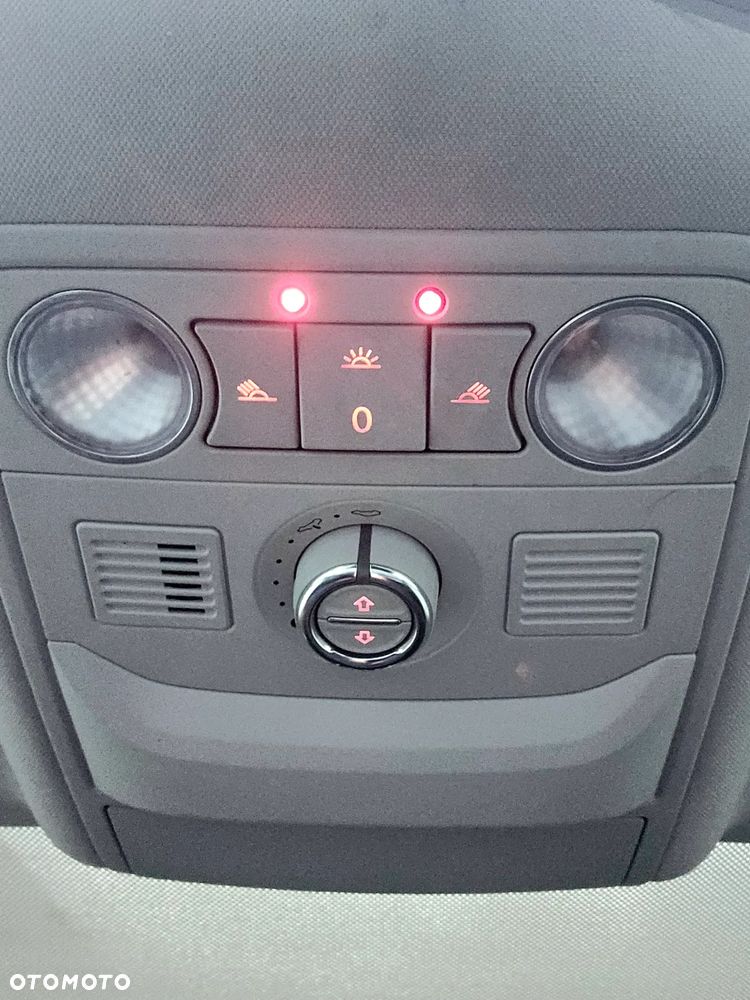 Volkswagen Sharan 2.0 TDI Highline DSG - 19