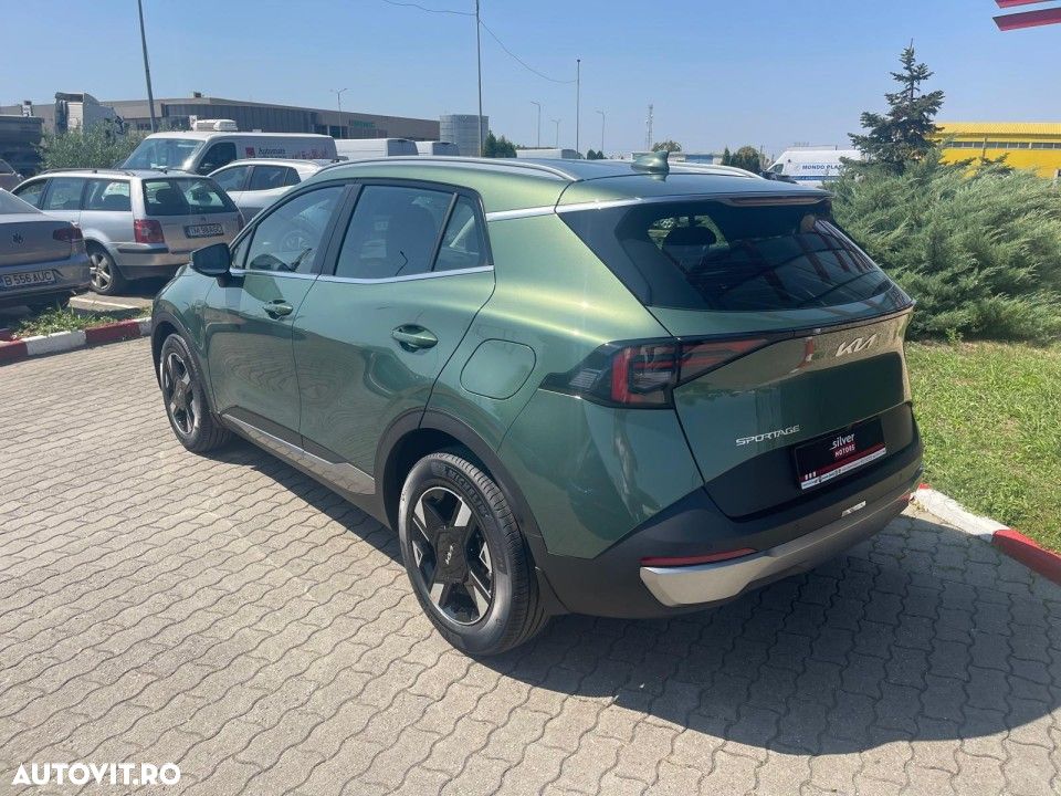 Kia Sportage 1.6 T-GDI 6MT 4x2 Urban - 4