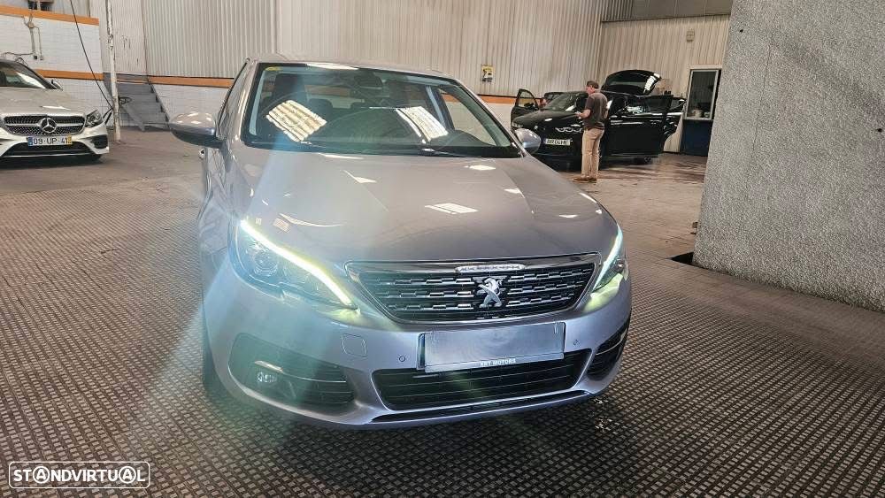 Peugeot 308 BlueHDi 130 Allure - 4