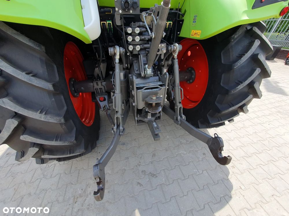 Claas Arion 440 - 4