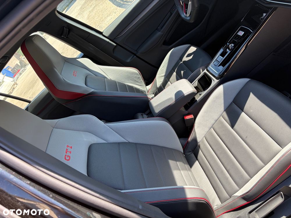 Volkswagen Golf 2.0 TSI OPF DSG GTI - 9