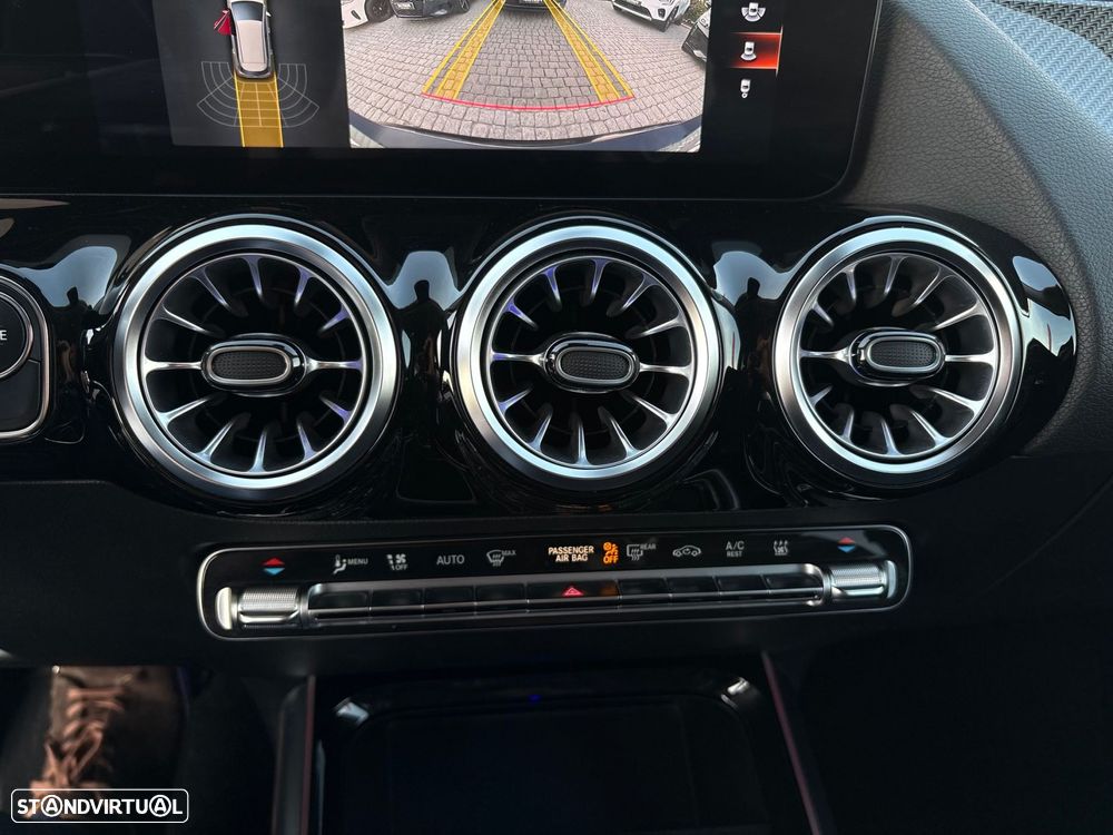 Mercedes-Benz B 250 e AMG Line - 32