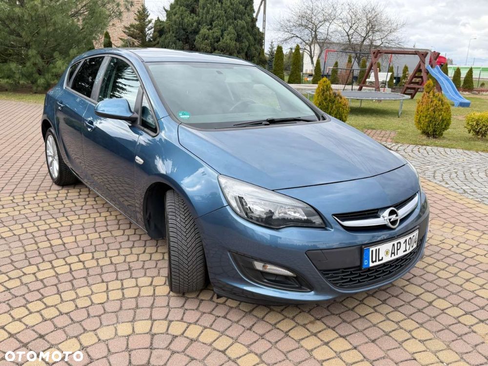 Opel Astra - 16