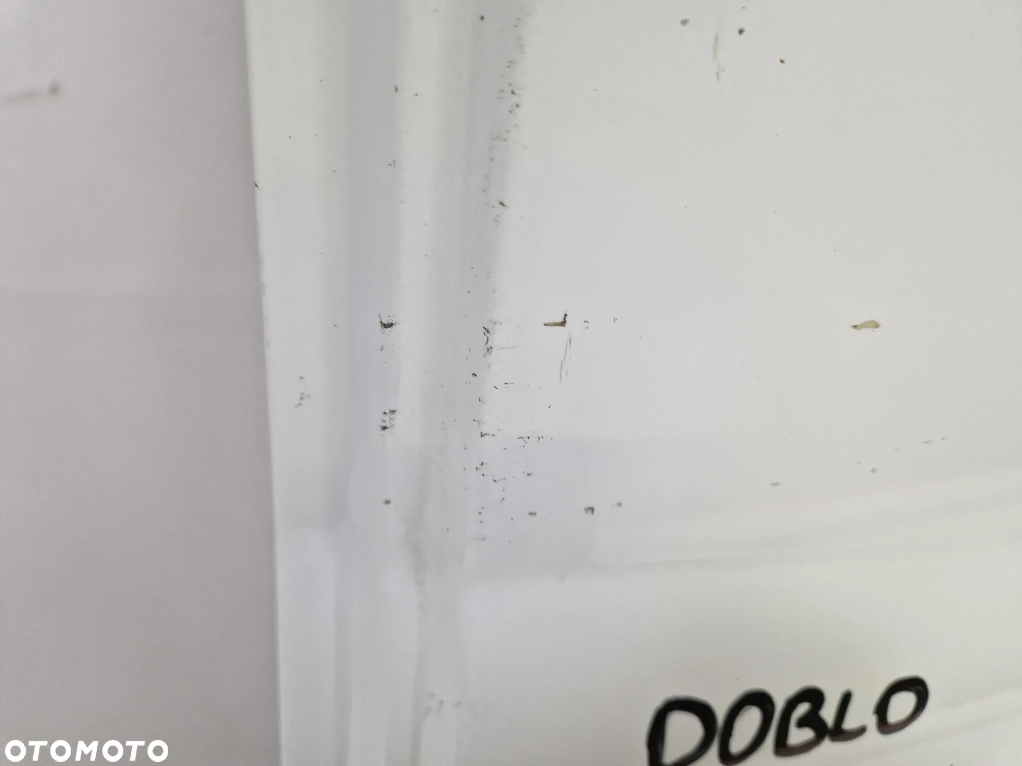 Drzwi tył tylne prawe Fiat Doblo od 2009 - 5