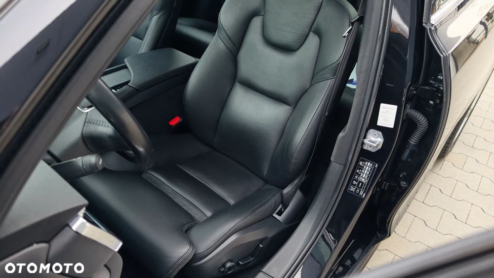 Volvo V90 D4 Geartronic Momentum Pro - 27