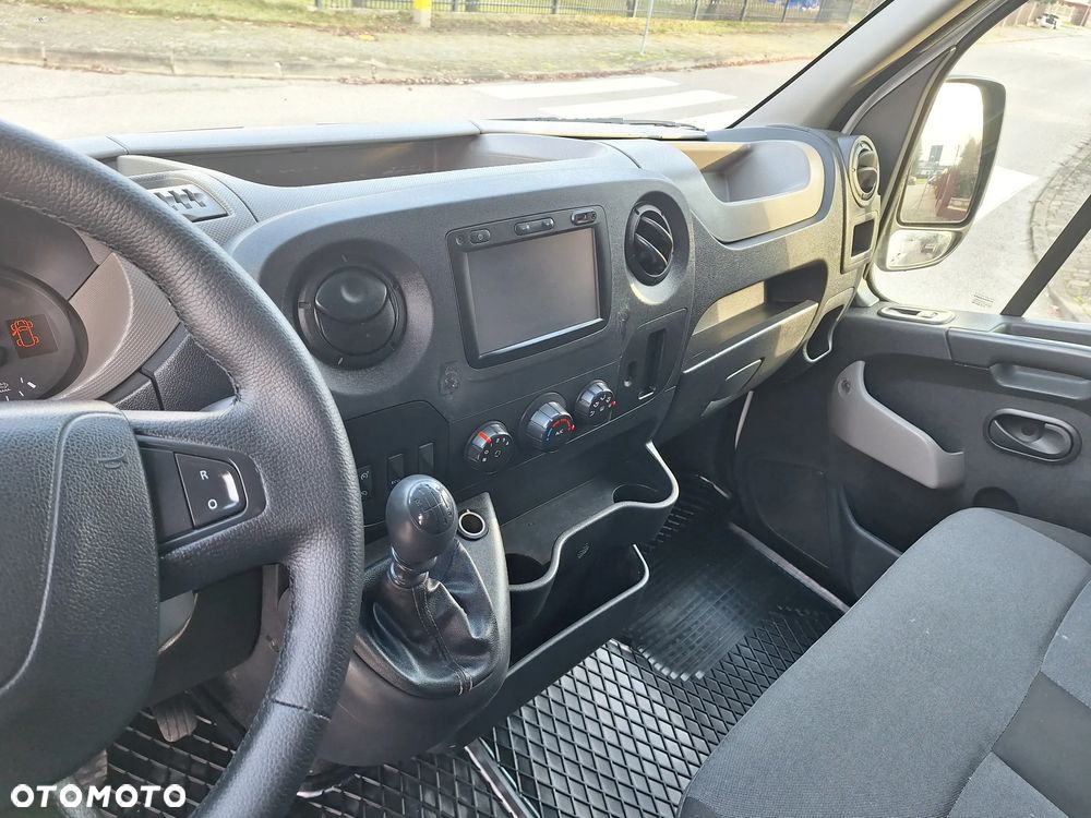 Renault Master - 19