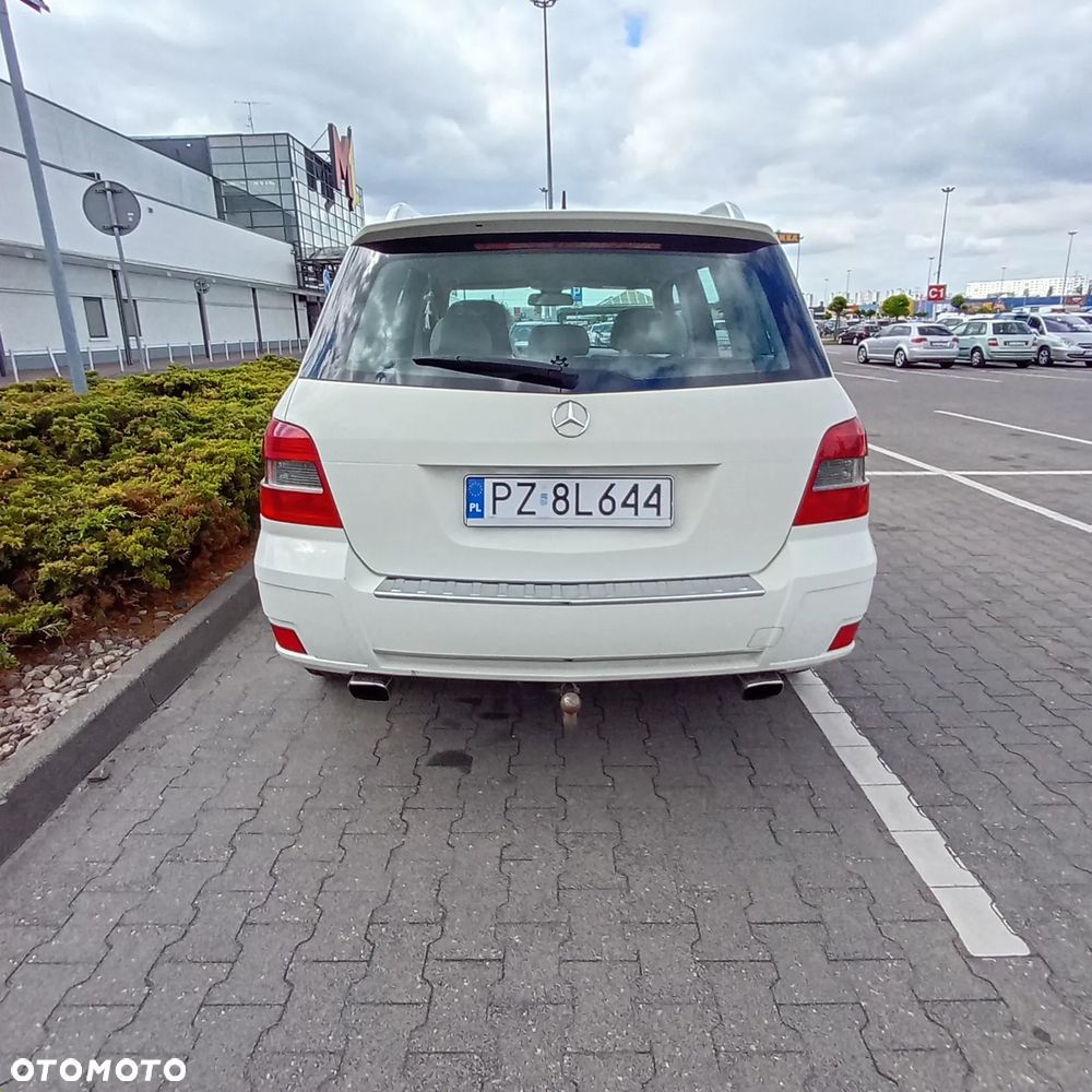 Mercedes-Benz GLK - 4