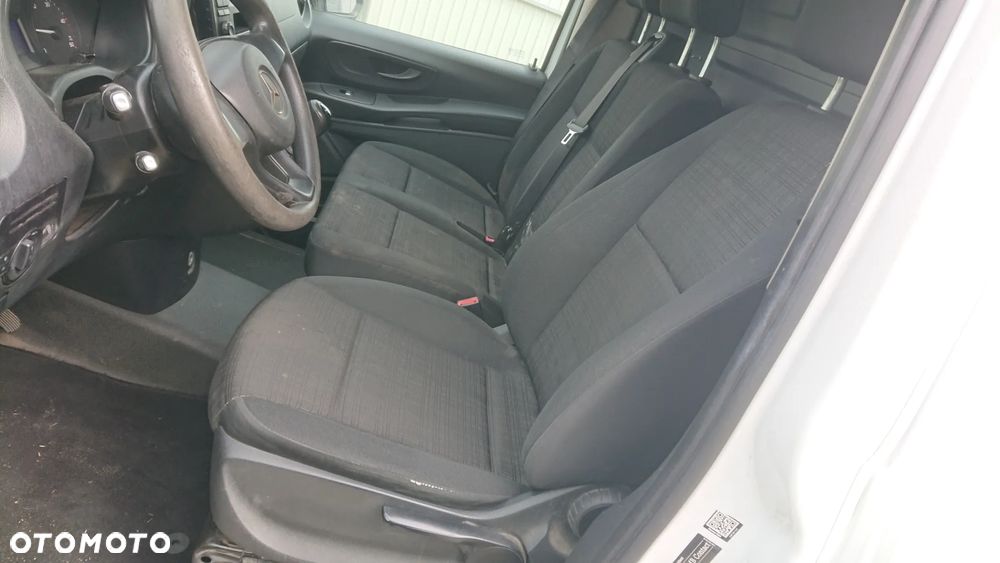 Mercedes-Benz Vito - 11