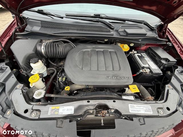 Dodge Grand Caravan 3.6 R/T - 29